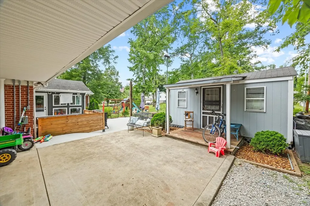 1298 Eastwood Drive Cookeville TN 38501