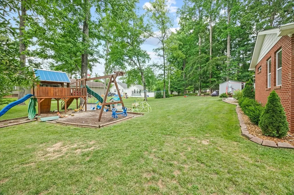 1298 Eastwood Drive Cookeville TN 38501