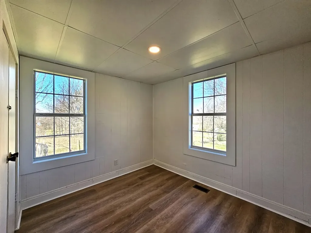 115 Baker Street Sparta TN 38583