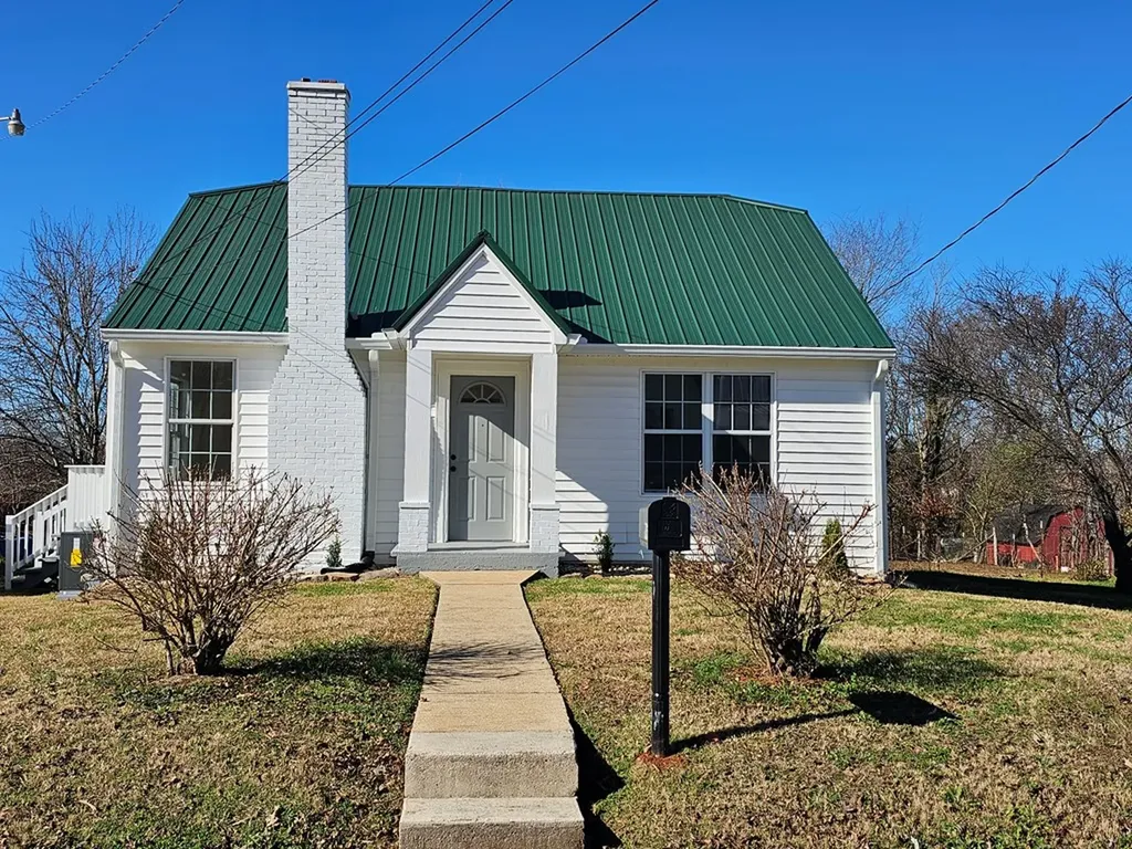 115 Baker Street Sparta TN 38583