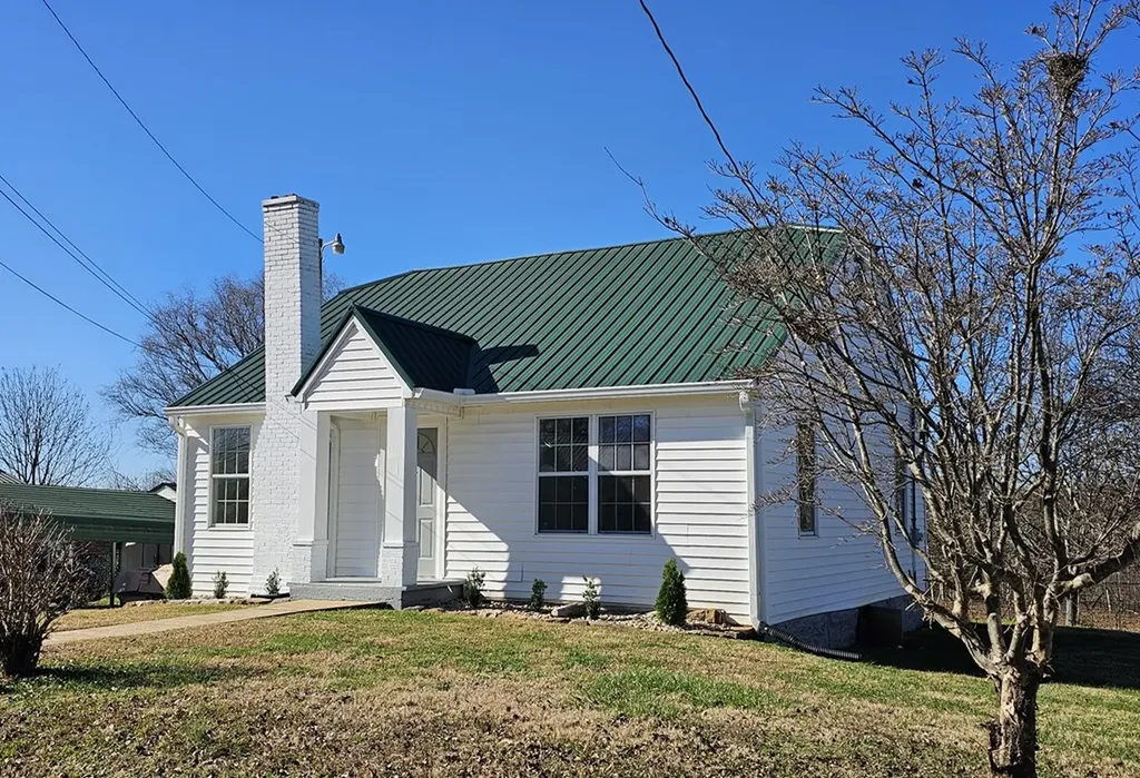 115 Baker Street Sparta TN 38583