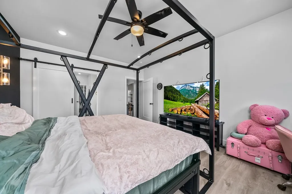 242 Grace Drive Sparta TN 38583