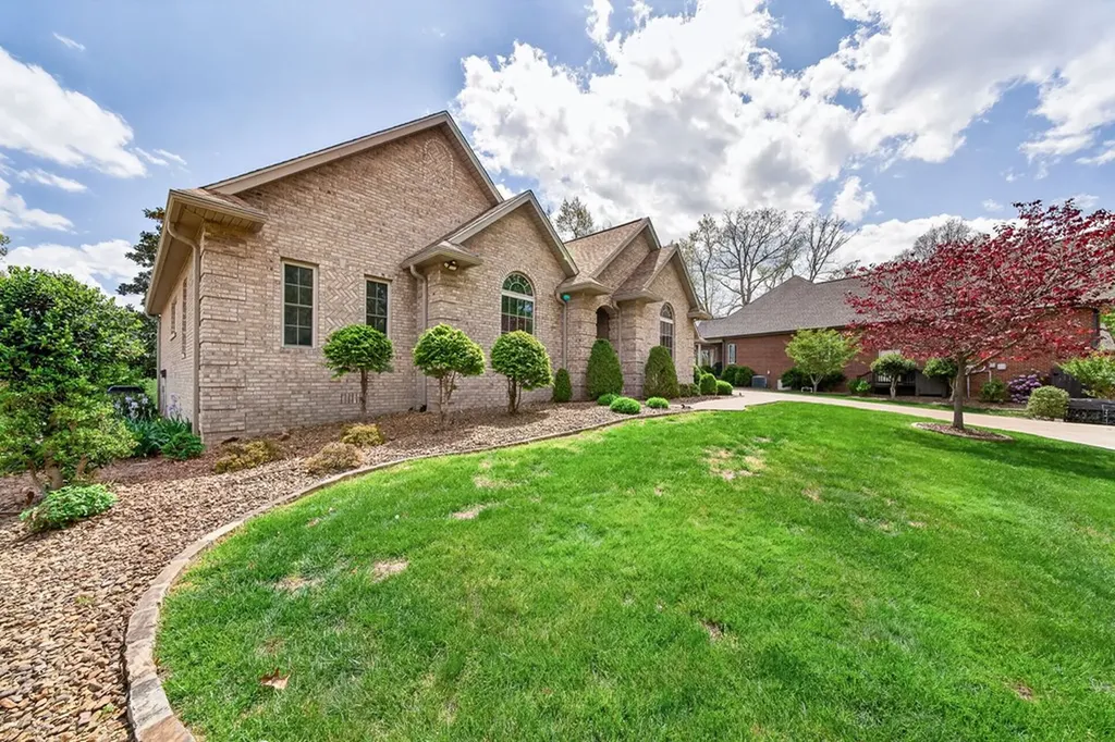 120 Valarian Drive Crossville TN 38558