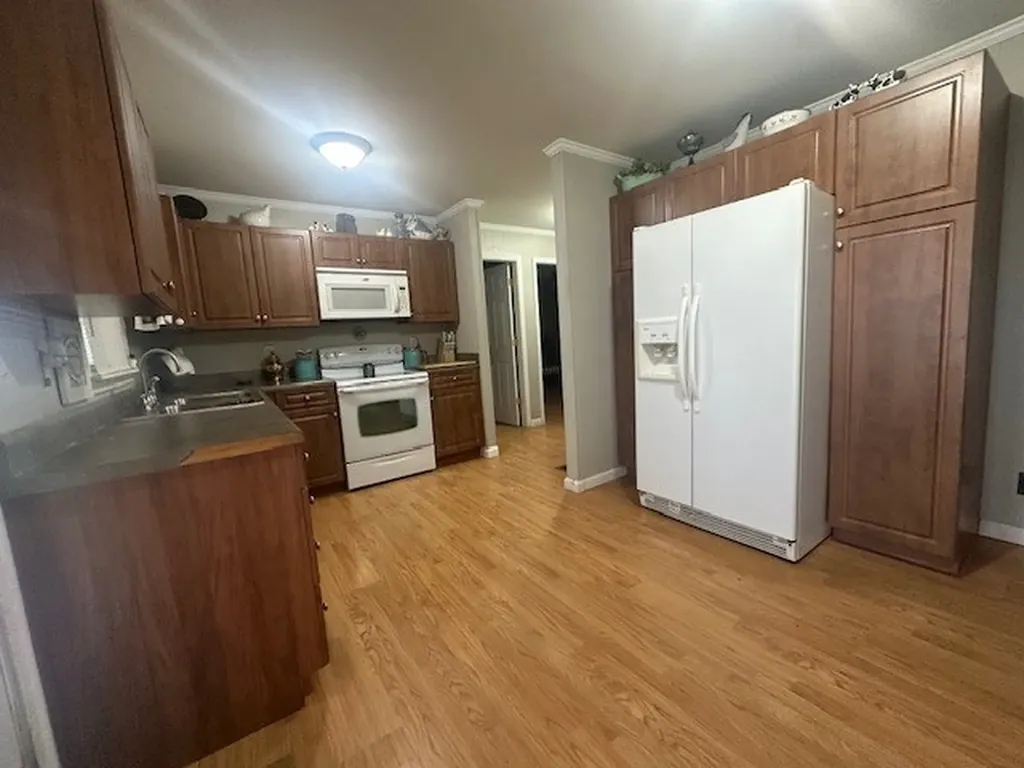 11056 Belk Road Smithville TN 37166