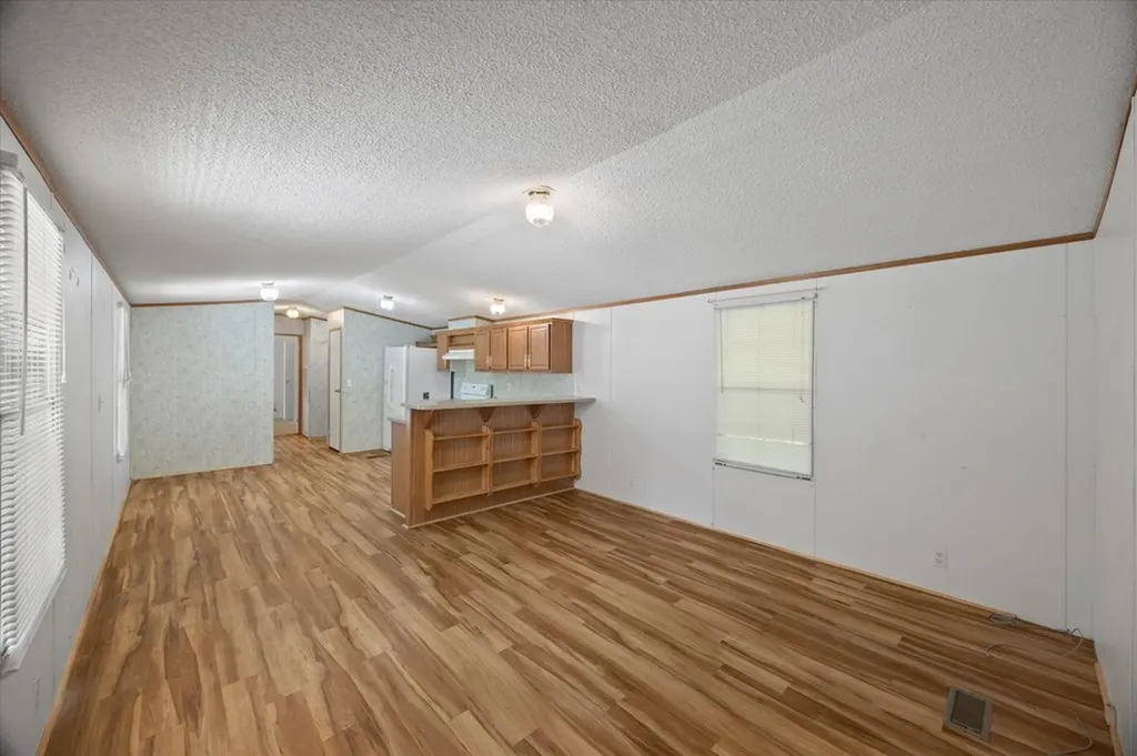 428 James White Road Celina TN 38551