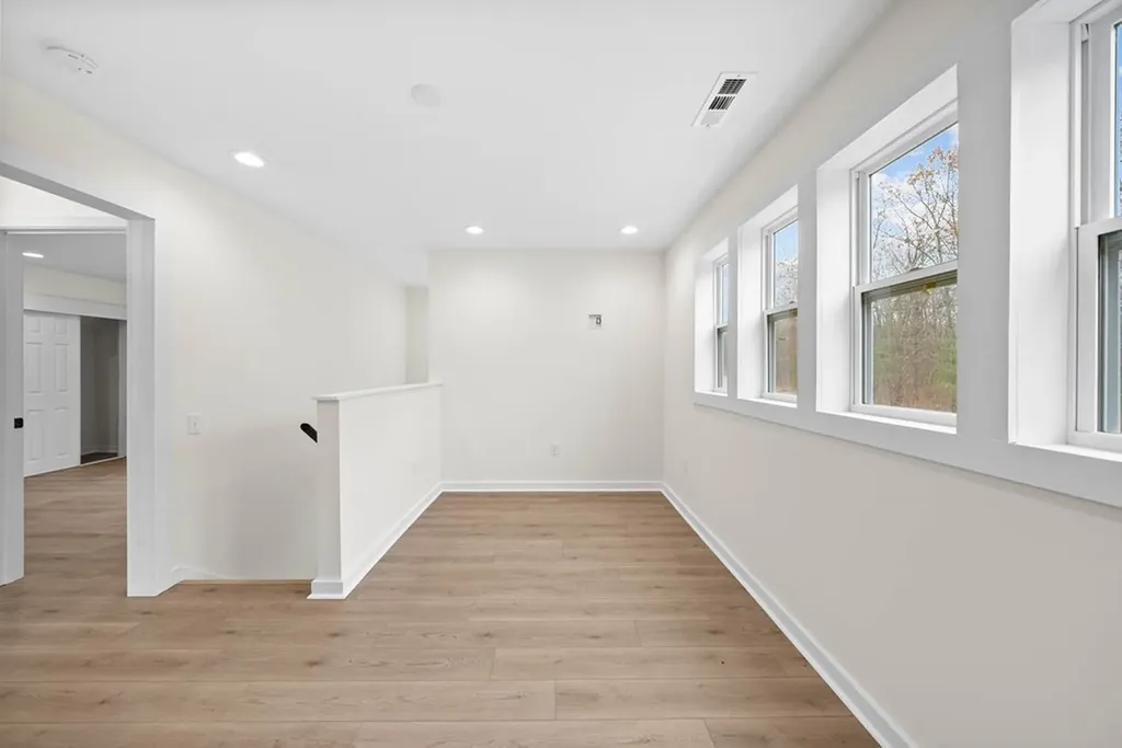 1023 W Laurel Way Monterey TN 38574