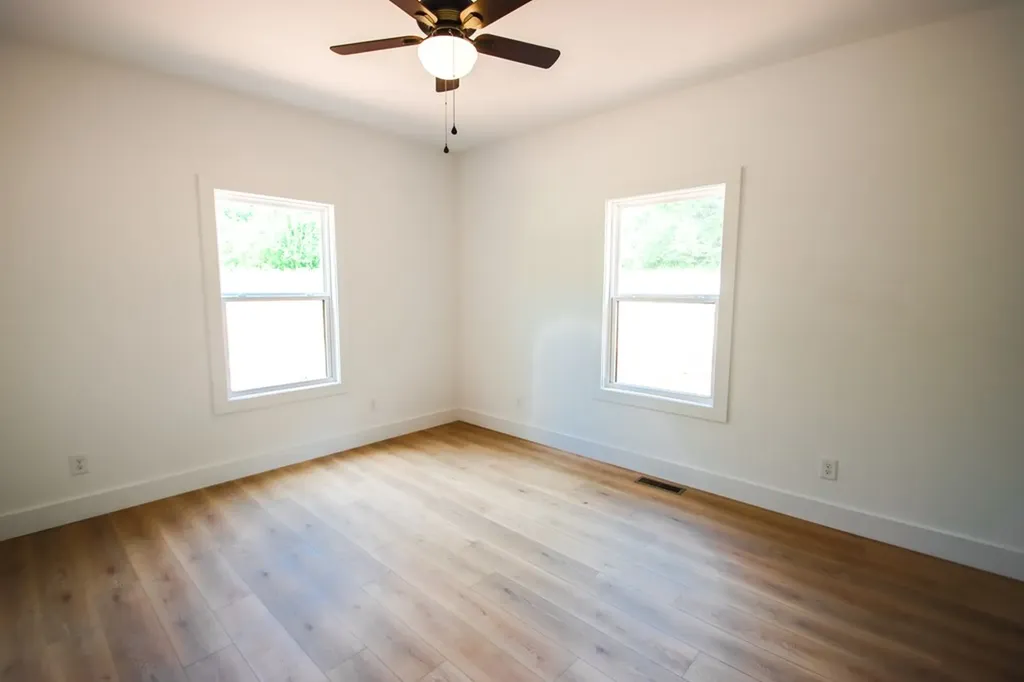 70 River Oaks Drive Sparta TN 38583