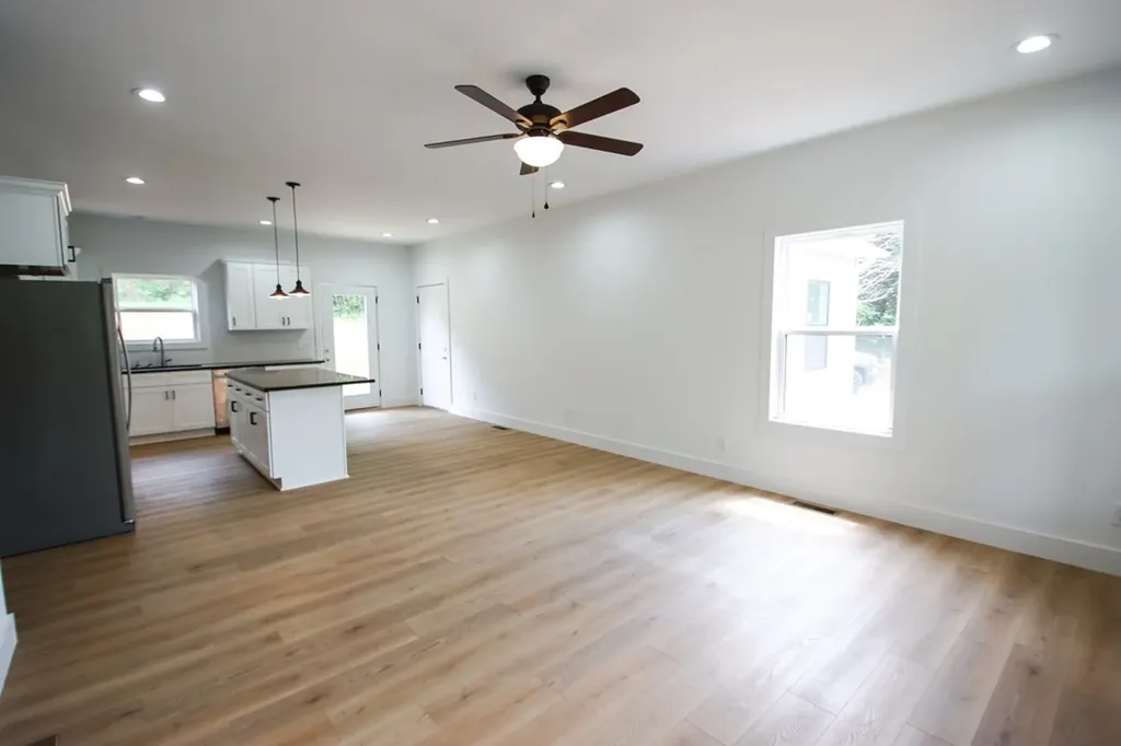 70 River Oaks Drive Sparta TN 38583