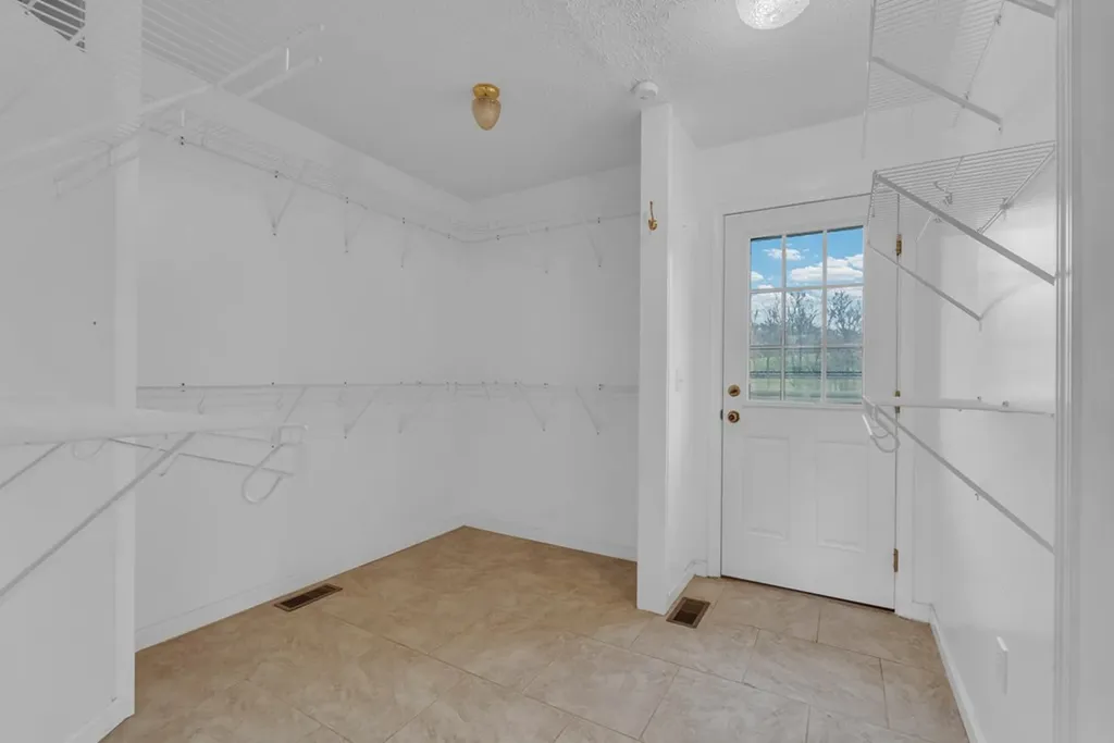 2221 Plunk Whitson Road Cookeville TN 38501