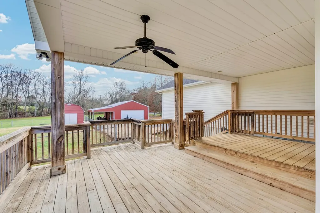 2221 Plunk Whitson Road Cookeville TN 38501