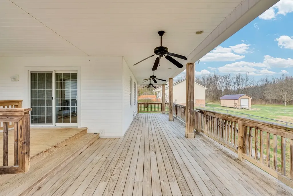 2221 Plunk Whitson Road Cookeville TN 38501