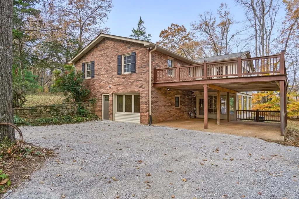 279 Linnaeus Road Cookeville TN 38501