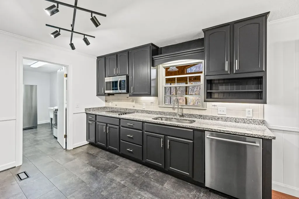 279 Linnaeus Road Cookeville TN 38501