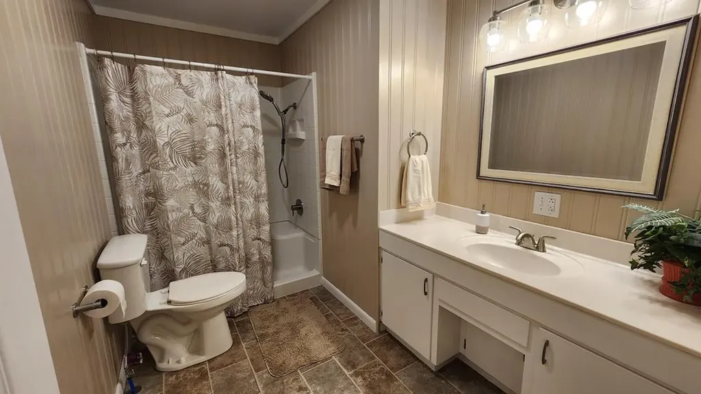 204 Lake Street Livingston TN 38570