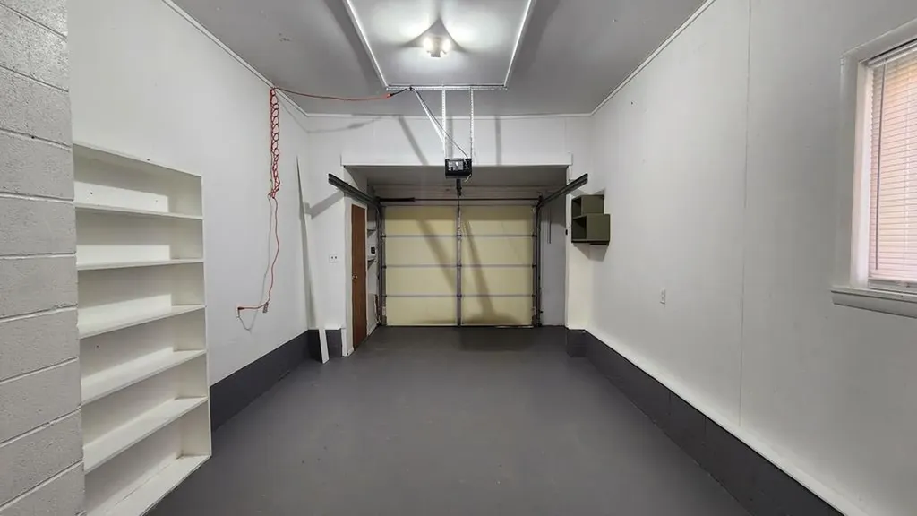 204 Lake Street Livingston TN 38570