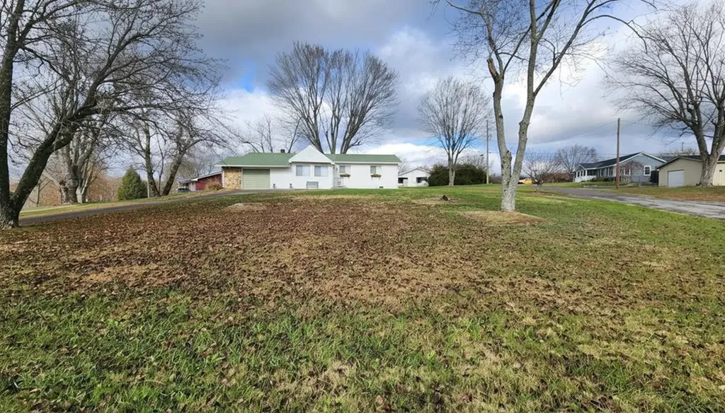 204 Lake Street Livingston TN 38570