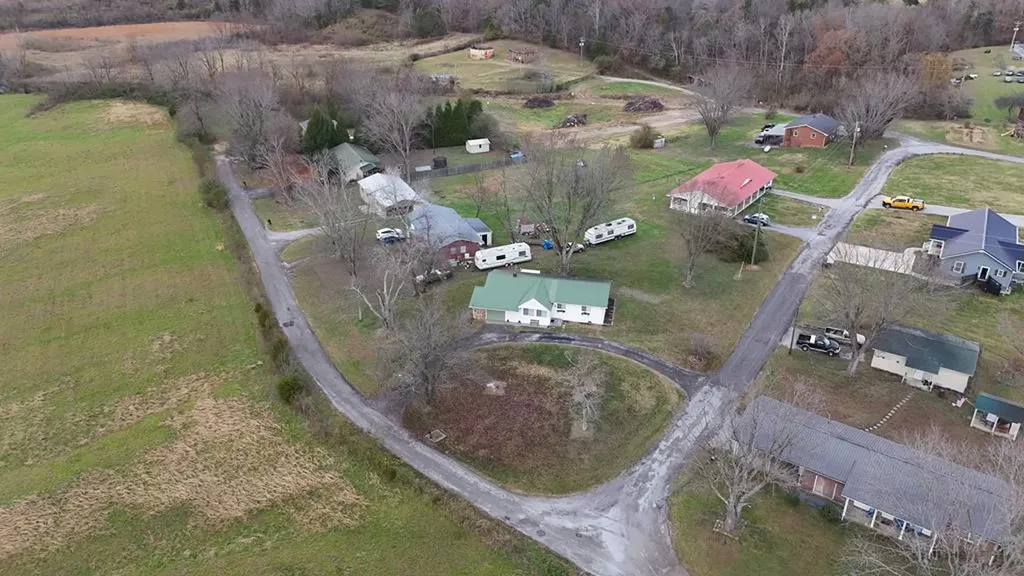 204 Lake Street Livingston TN 38570