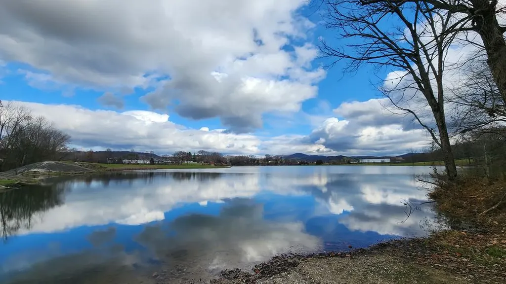 204 Lake Street Livingston TN 38570