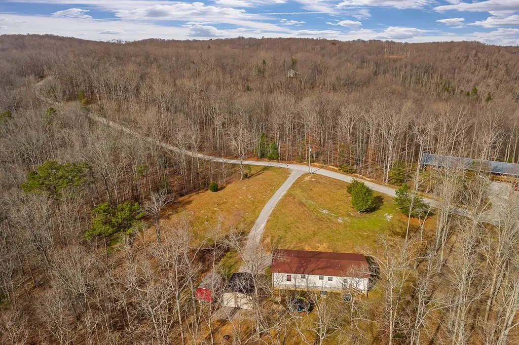 14914 Peach Stone Road Crawford TN 38554