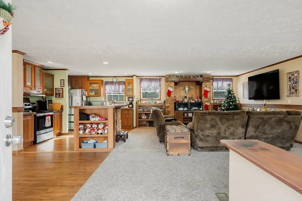 14914 Peach Stone Road Crawford TN 38554