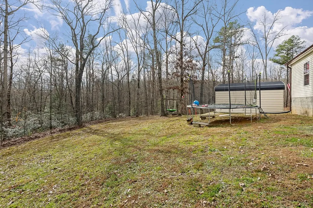14914 Peach Stone Road Crawford TN 38554