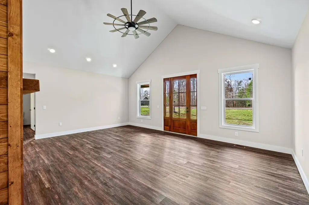 1174 Hargis Road Grimsley TN 38565