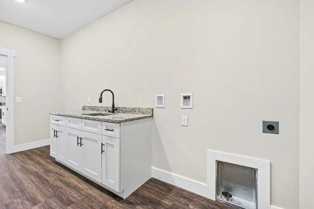 1174 Hargis Road Grimsley TN 38565