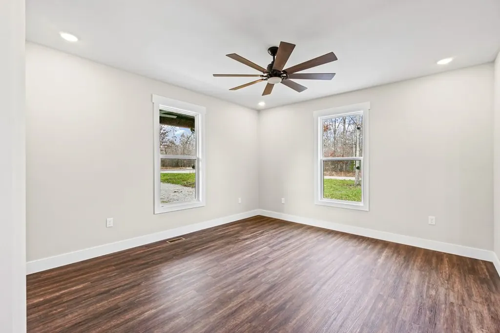 1174 Hargis Road Grimsley TN 38565