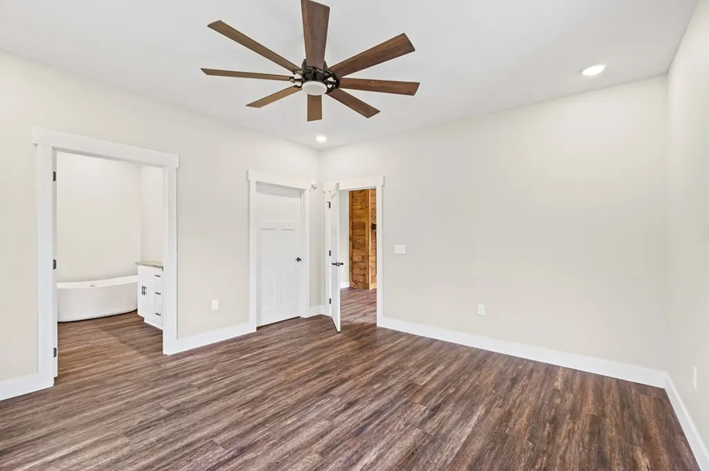 1174 Hargis Road Grimsley TN 38565