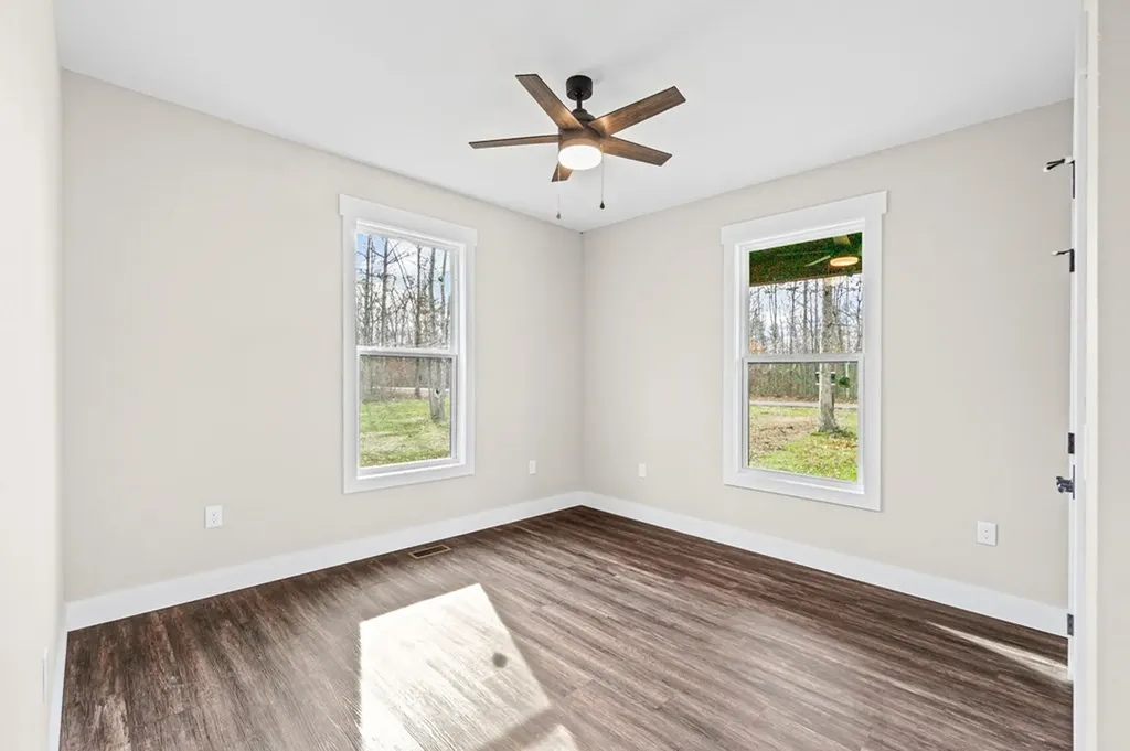 1174 Hargis Road Grimsley TN 38565