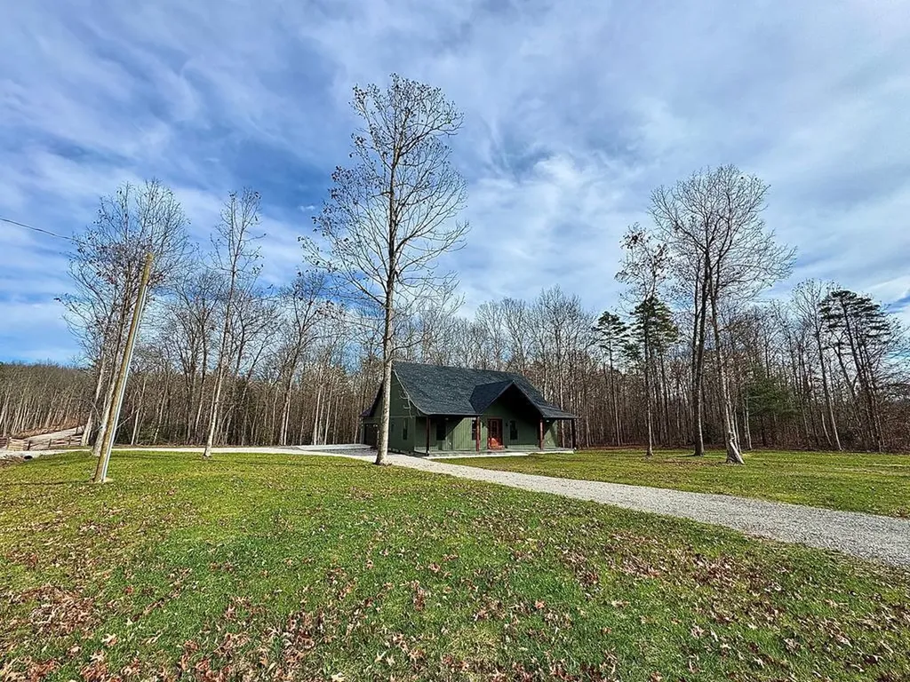 1174 Hargis Road Grimsley TN 38565