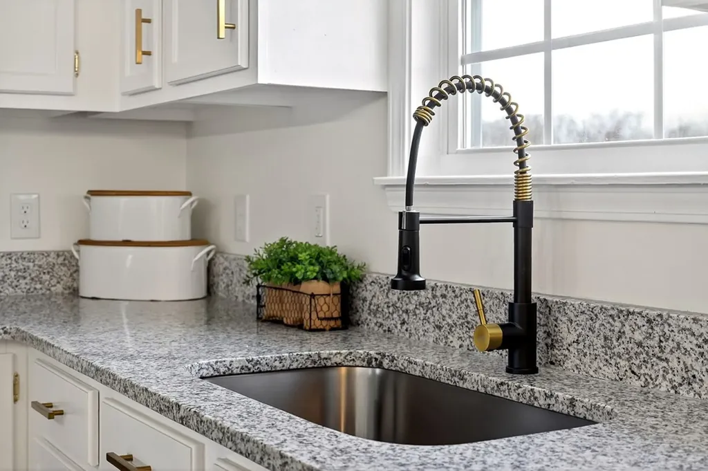 498 Low Gap Road Sparta TN 38583