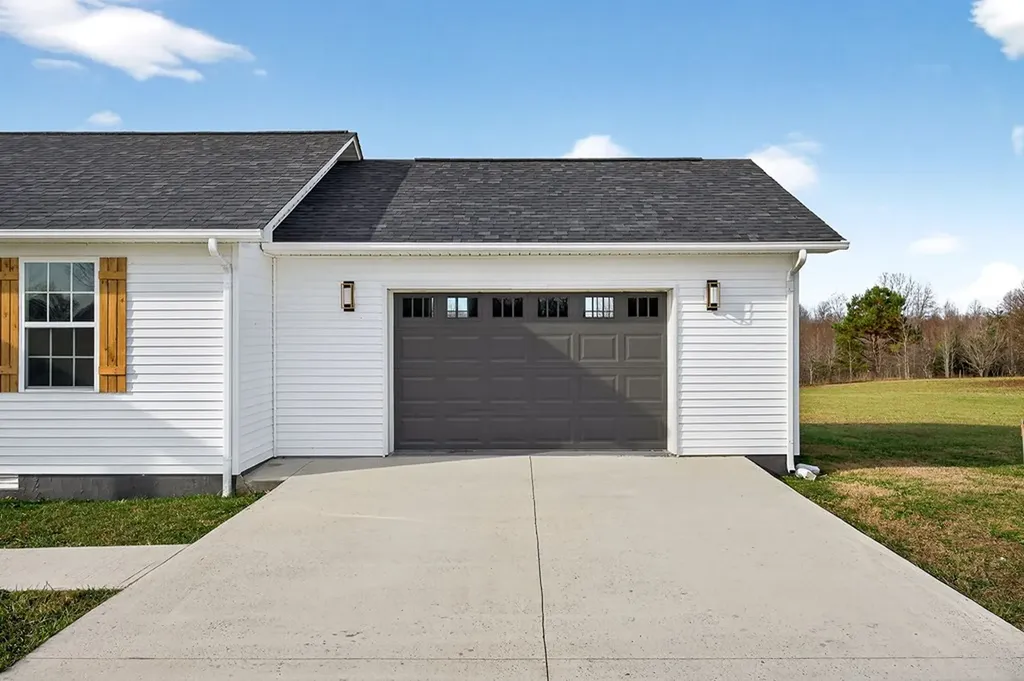 498 Low Gap Road Sparta TN 38583