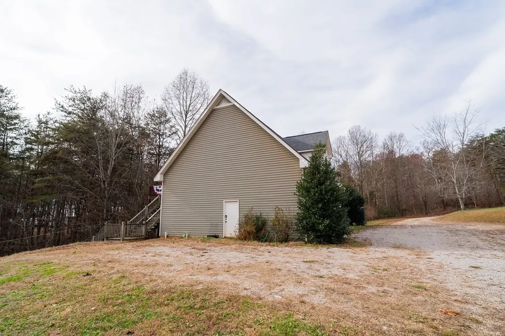 351 Mabry School Road Cookeville TN 38501