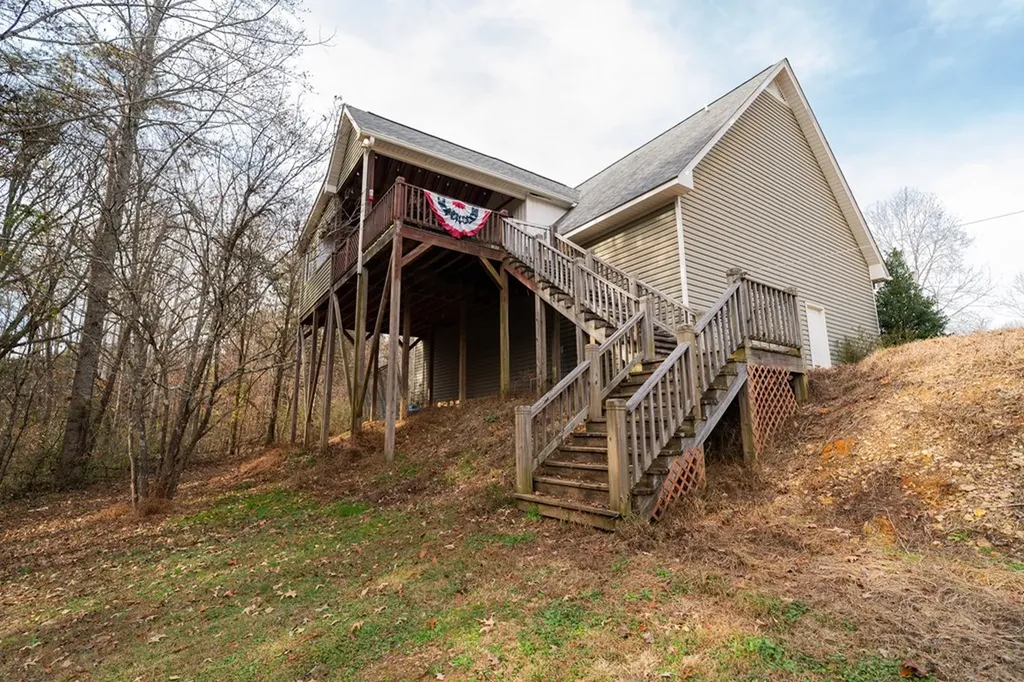 351 Mabry School Road Cookeville TN 38501