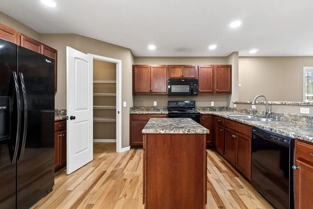 3523 Bear Creek Lane Cookeville TN 38506