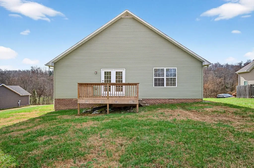 3523 Bear Creek Lane Cookeville TN 38506