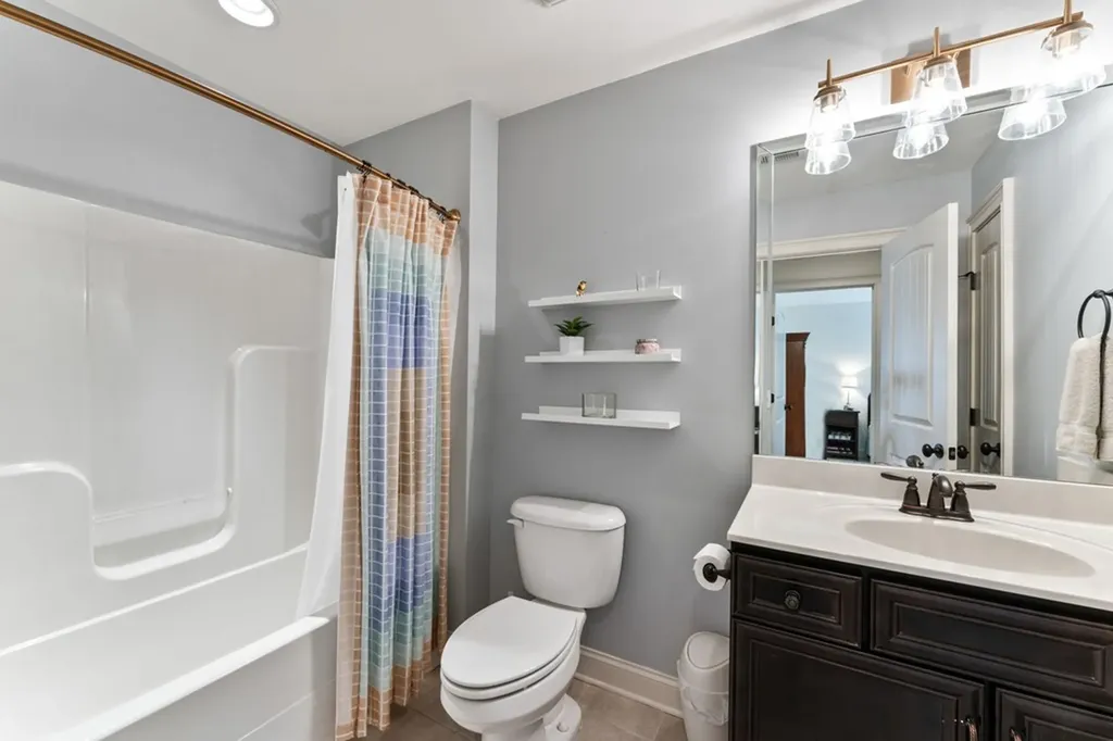 1690 Noah Lane Gallatin TN 37066