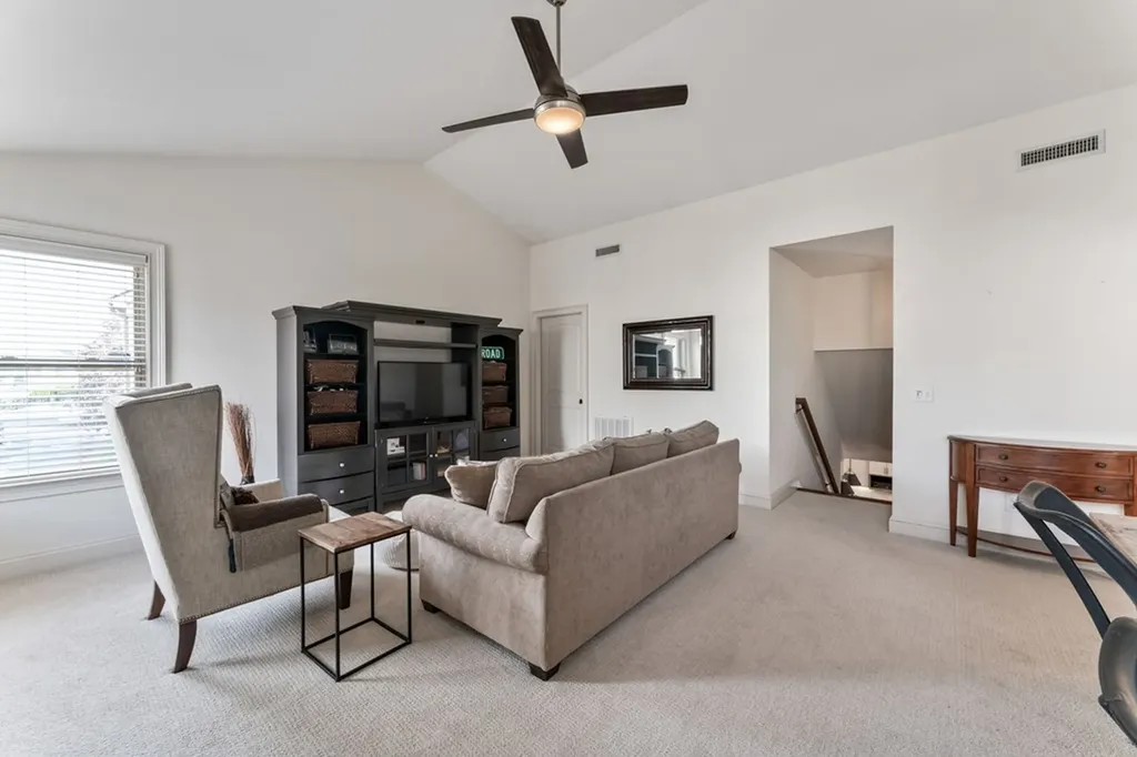 1690 Noah Lane Gallatin TN 37066