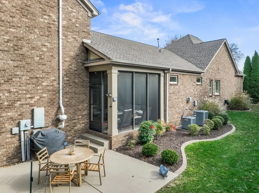 1690 Noah Lane Gallatin TN 37066