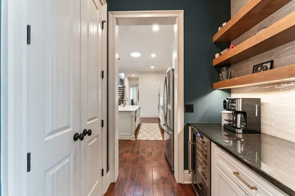 1690 Noah Lane Gallatin TN 37066