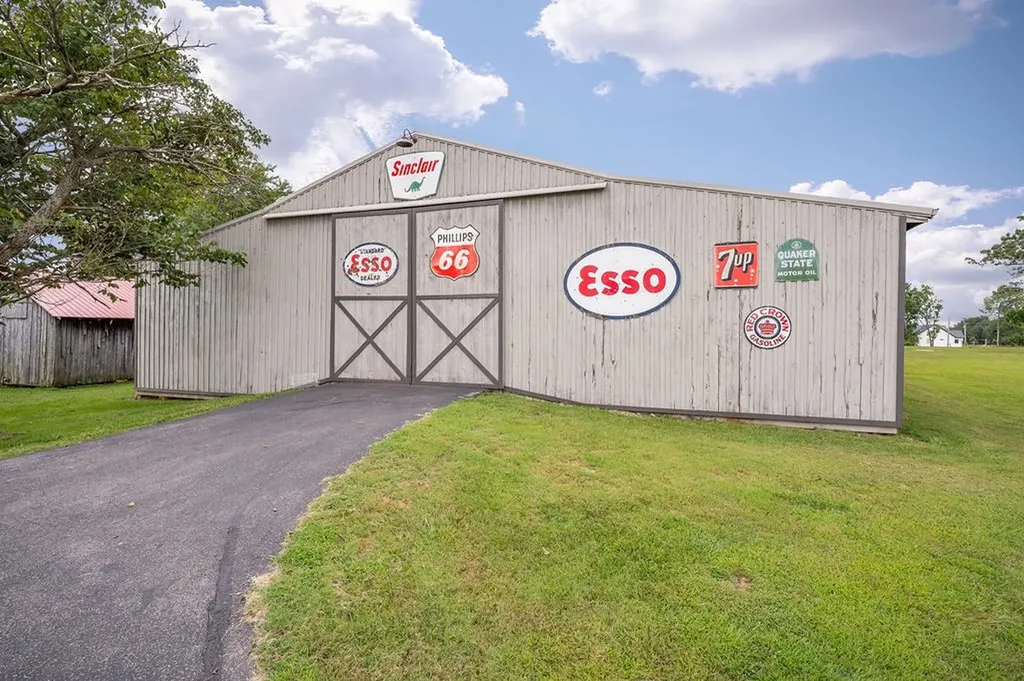 126 Ozone Monroe TN 38573