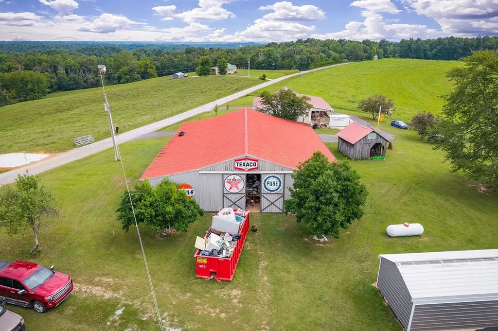 126 Ozone Monroe TN 38573