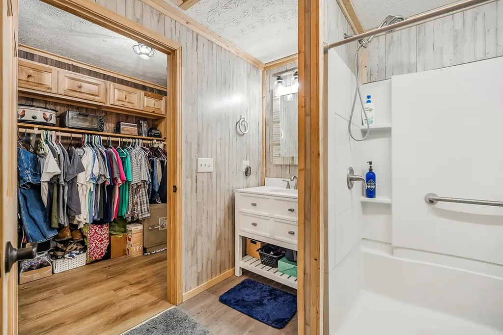 301 W Everett Street Sparta TN 38583