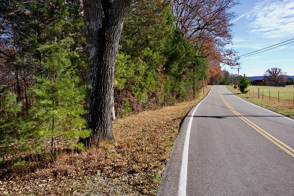 Tract 7 West Of Barlow Road Rock Island TN 38581