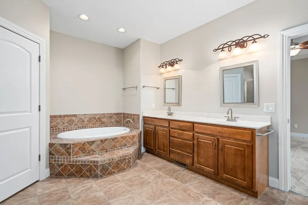 14 Holly Court Fairfield Glade TN 38558