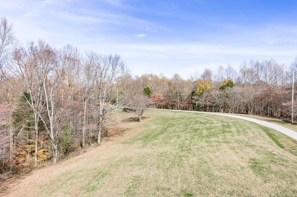 13.31 Ac Austin Ridge Road Baxter TN 38544