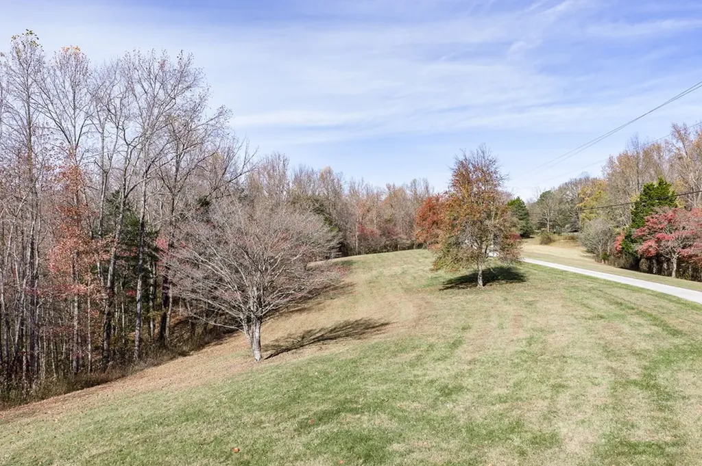 13.31 Ac Austin Ridge Road Baxter TN 38544
