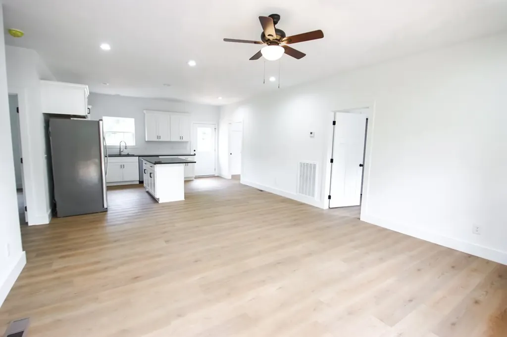 88 River Oaks Drive Sparta TN 38583