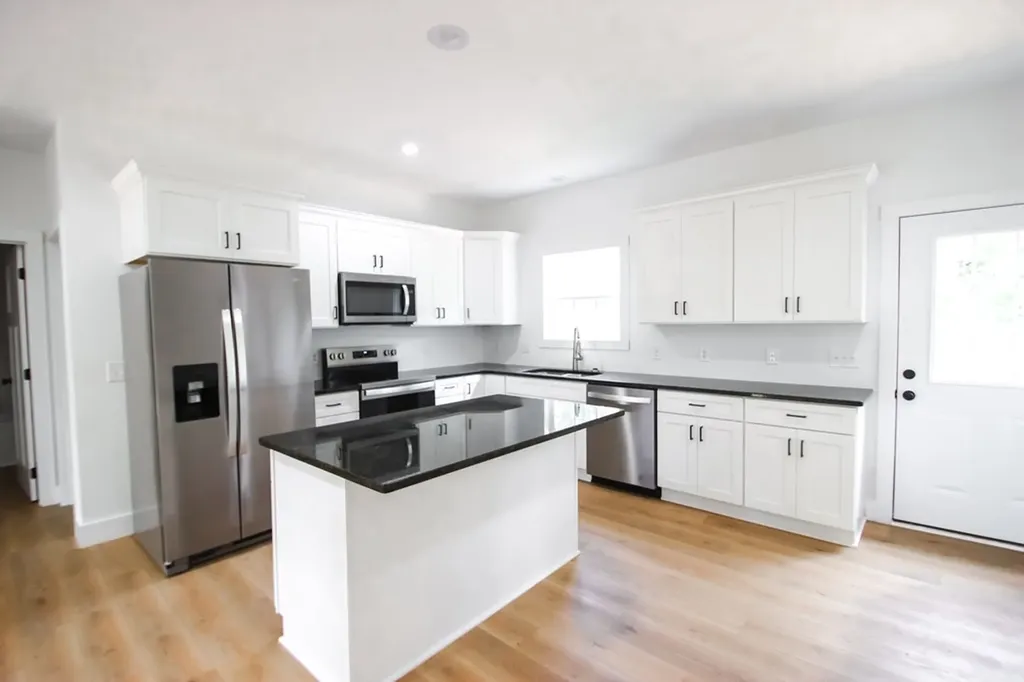 88 River Oaks Drive Sparta TN 38583